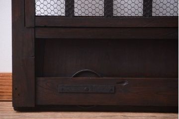総欅製!明治大正期の古いくぐり戸(蔵戸・格子戸、玄関戸)