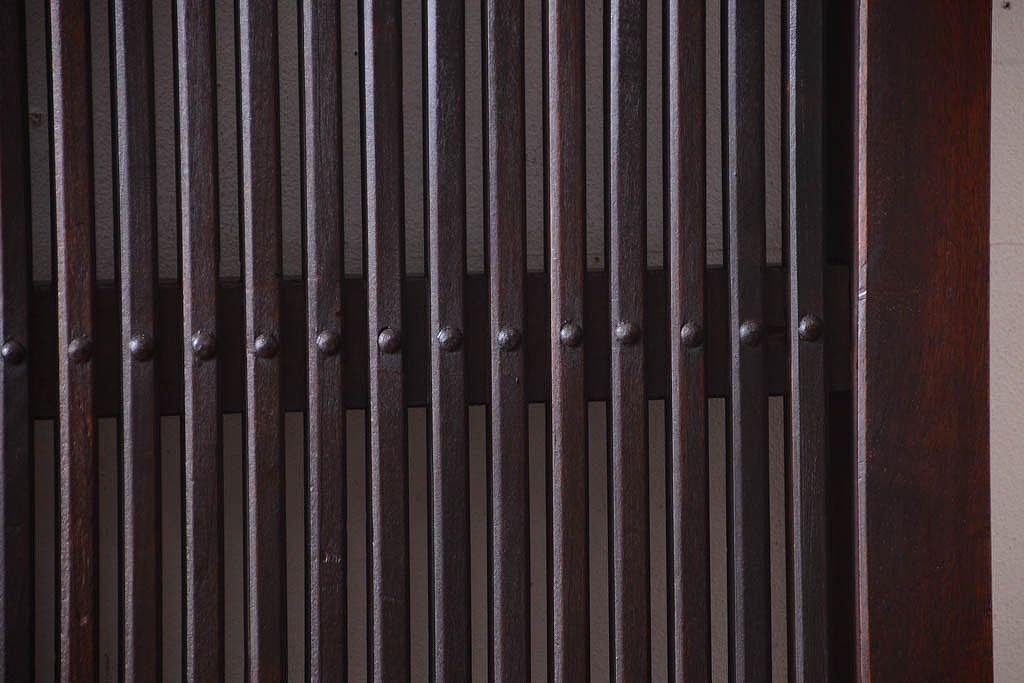 明治大正期　古民具・骨董　アンティーク蔵戸(玄関戸)