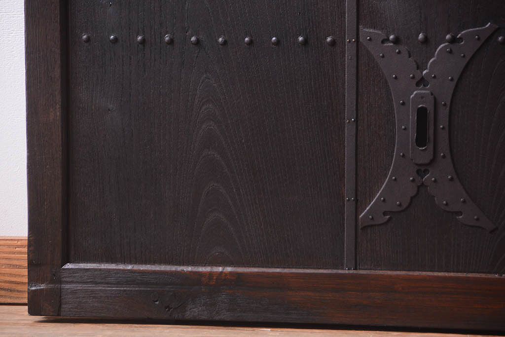 明治大正期　古民具・骨董　アンティーク蔵戸(玄関戸)