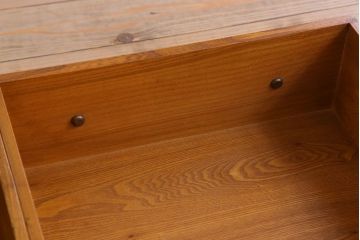 ヴィンテージ家具　イギリスビンテージ　アーコール　上質なサイドボード