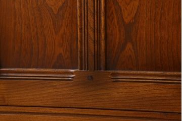 ヴィンテージ家具　イギリスビンテージ　アーコール　上質なサイドボード