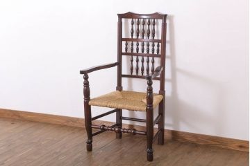 中古美品　松本民芸家具　#48型　ラッシ座面　スピンドルアームチェア(定価約14万9千円)(椅子)(1)