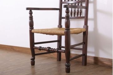 中古美品　松本民芸家具　#48型　ラッシ座面　スピンドルアームチェア(定価約14万9千円)(椅子)(1)