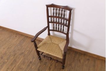 中古　松本民芸家具　美品　#48型　ラッシ座面　スピンドルアームチェア(定価約14万9千円)(椅子)(1)