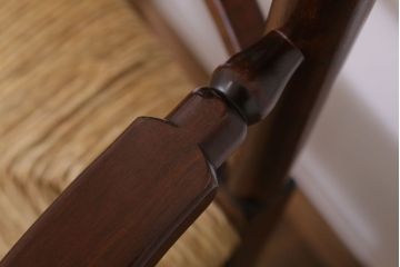 中古　松本民芸家具　美品　#48型　ラッシ座面　スピンドルアームチェア(定価約14万9千円)(椅子)(1)