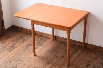 中古　飛騨産業　キツツキマーク　バタフライテーブル