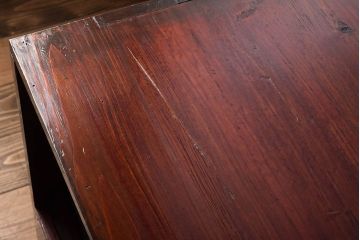 アンティーク家具　和製アンティーク 結霜ガラスが入ったローボード(箪笥・ローチェスト)