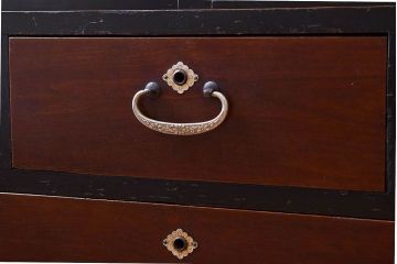 アンティーク家具　和製アンティーク 結霜ガラスが入ったローボード(箪笥・ローチェスト)