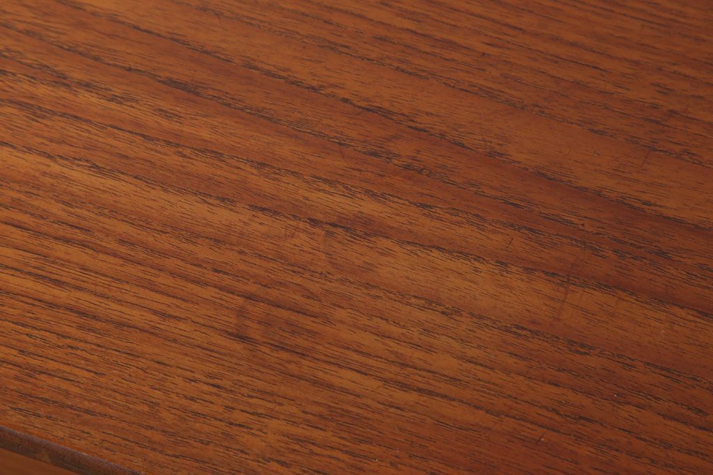 ヴィンテージ家具　G-PLAN 北欧ビンテージ　チーク材製サイドボード(サイドキャビネット)