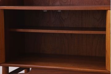 ヴィンテージ家具　G-PLAN 北欧ビンテージ　チーク材製サイドボード(サイドキャビネット)