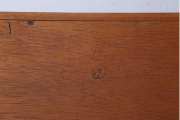 ヴィンテージ家具　G-PLAN 北欧ビンテージ　チーク材製サイドボード(サイドキャビネット)