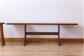 ヴィンテージ家具　G-PLAN 北欧ビンテージ　タイル・ガラス入りセンターテーブル