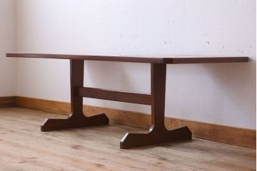 ヴィンテージ家具　G-PLAN 北欧ビンテージ　タイル・ガラス入りセンターテーブル