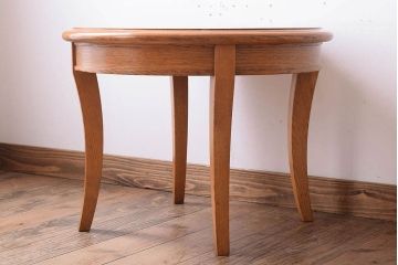 中古　天童木工　小ぶりなラウンドテーブル(1)