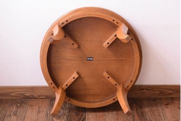 中古　天童木工　小ぶりなラウンドテーブル(1)