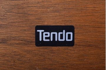 中古　天童木工　小ぶりなラウンドテーブル(1)