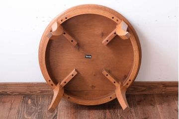 中古　天童木工　小ぶりなラウンドテーブル(2)