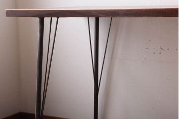 アンティーク家具　古材 大判一枚板!アンティークの鉄脚テーブル(作業台、机)