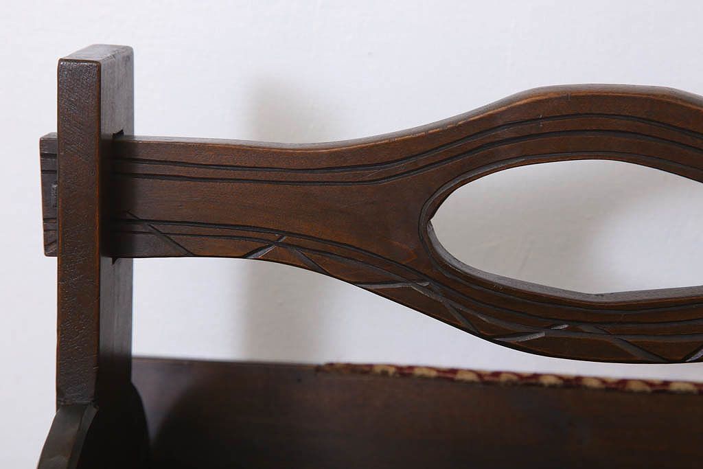 アンティーク雑貨　和製アンティーク　古い木の彫刻入りマガジンラック