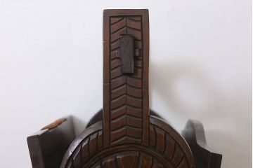 アンティーク雑貨　和製アンティーク　古い木の彫刻入りマガジンラック