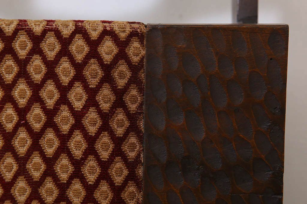 アンティーク雑貨　和製アンティーク　古い木の彫刻入りマガジンラック