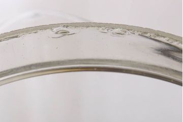 アンティーク雑貨　昭和レトロ　蓋付き!アンティークのガラス瓶(ビン)