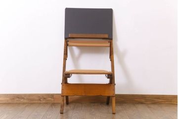 アンティーク家具　和製アンティーク　古い木製のリーディングデスク(折りたたみ式学習机)(1)