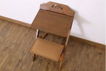 アンティーク家具　和製アンティーク　古い木製のリーディングデスク(折りたたみ式学習机)(1)