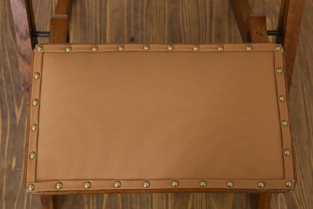 アンティーク家具　和製アンティーク　古い木製のリーディングデスク(折りたたみ式学習机)(1)