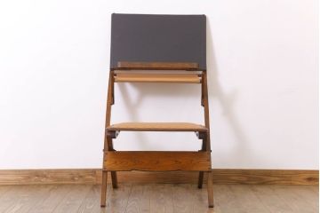 アンティーク家具　和製アンティーク　古い木製のリーディングデスク(折りたたみ式学習机)(2)