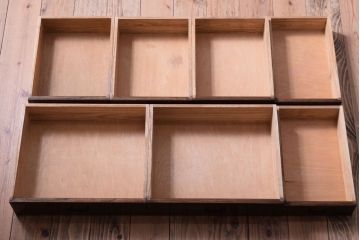 アンティーク家具　縞黒檀材!上質なアンティーク茶箪笥