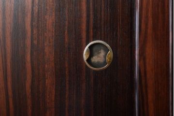アンティーク家具　縞黒檀材!上質なアンティーク茶箪笥