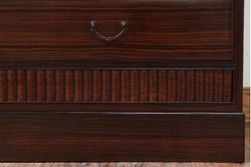 アンティーク家具　縞黒檀材!上質なアンティーク茶箪笥