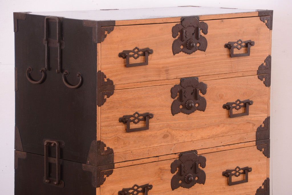 アンティーク家具　古民具・骨董　明治期　五丁引き　アンティーク庄内箪笥