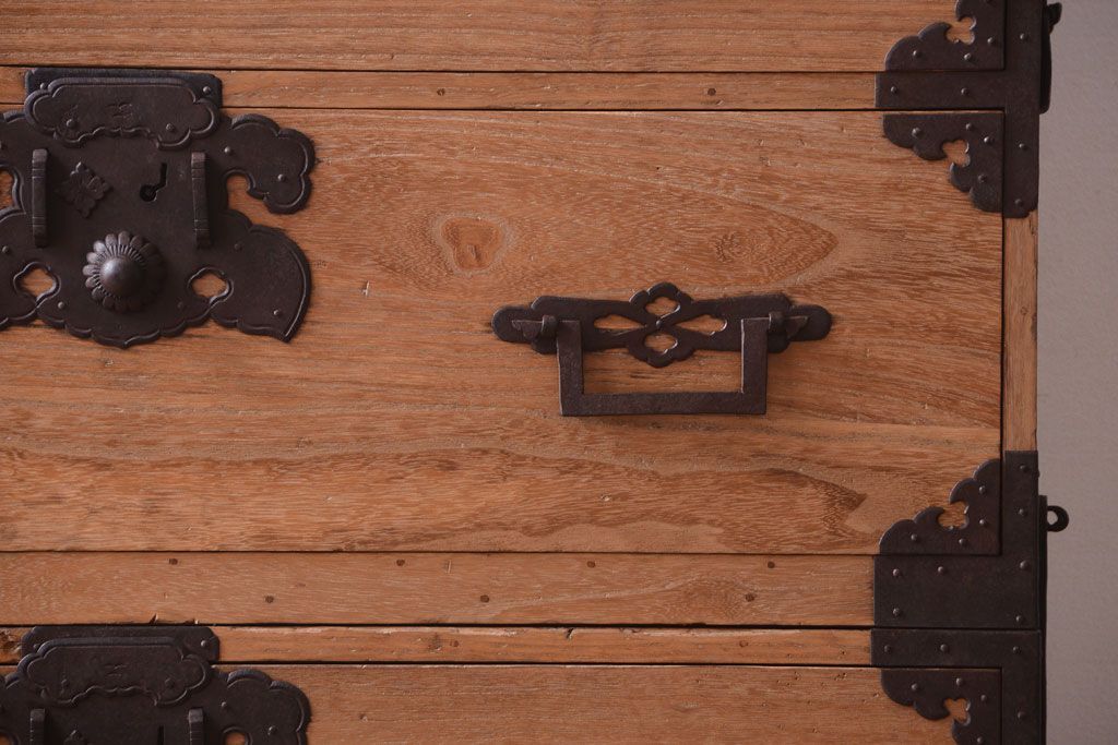 アンティーク家具　古民具・骨董　明治期　五丁引き　アンティーク庄内箪笥