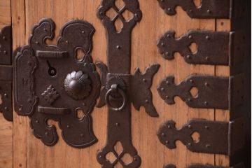 アンティーク家具　古民具・骨董　明治期　五丁引き　アンティーク庄内箪笥