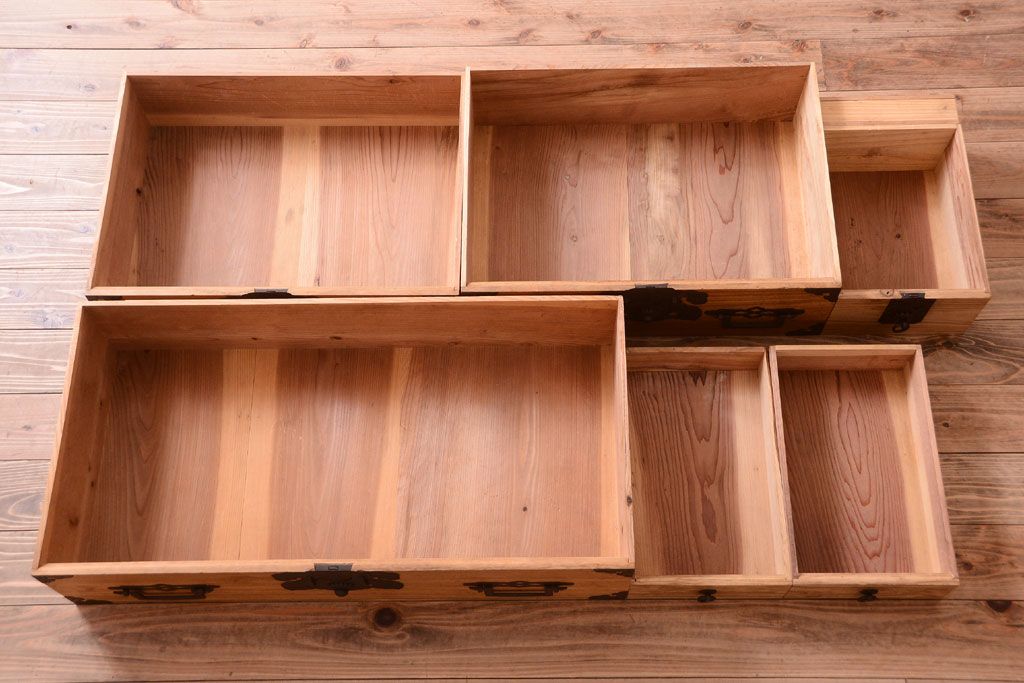 アンティーク家具　古民具・骨董　明治期　五丁引き　アンティーク庄内箪笥