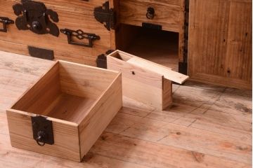 アンティーク家具　古民具・骨董　明治期　五丁引き　アンティーク庄内箪笥