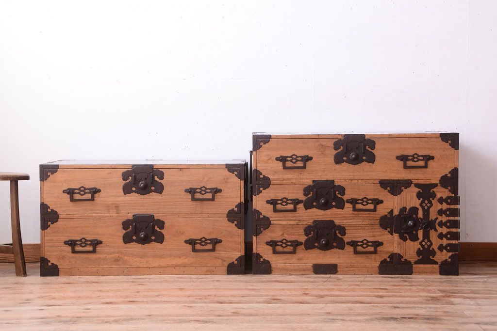 アンティーク家具　古民具・骨董　明治期　五丁引き　アンティーク庄内箪笥