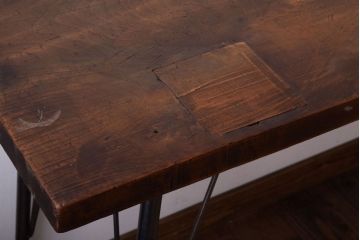 アンティーク家具　古材一枚板天板!鉄脚テーブル(作業台、机)(3)