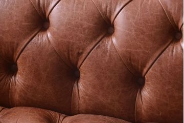 ヴィンテージ家具　イギリスビンテージ　本革製　ディスティンクティブ チェスターフィールドソファ