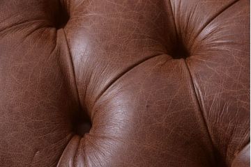 ヴィンテージ家具　イギリスビンテージ　本革製　ディスティンクティブ チェスターフィールドソファ