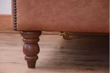 ヴィンテージ家具　イギリスビンテージ　本革製　ディスティンクティブ チェスターフィールドソファ