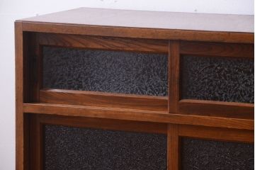 レトロ家具　昭和レトロ　結霜ガラスとダイヤガラス!アンティーク収納棚(本箱)