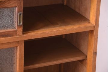 レトロ家具　昭和レトロ　結霜ガラスとダイヤガラス!アンティーク収納棚(本箱)