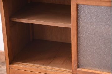 レトロ家具　昭和レトロ　結霜ガラスとダイヤガラス!アンティーク収納棚(本箱)