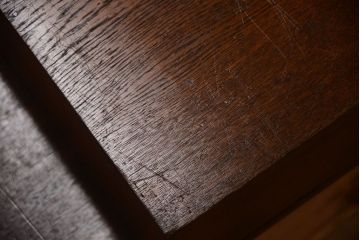 アンティーク家具　イギリスアンティーク　オーク材の小引き出し(鍵付き)