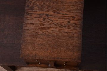 アンティーク家具　イギリスアンティーク　オーク材の小引き出し(鍵付き)