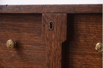 アンティーク家具　イギリスアンティーク　オーク材の小引き出し(鍵付き)
