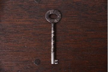 アンティーク家具　イギリスアンティーク　オーク材の小引き出し(鍵付き)